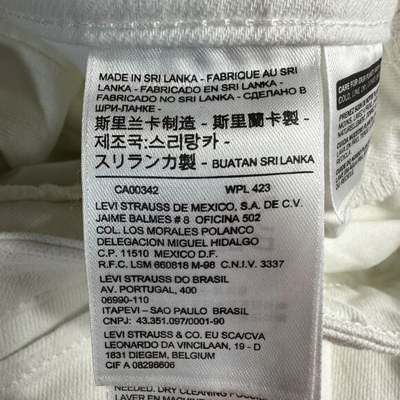 Levi's BOYFRIEND Womens Size 20W White Mid Rise Crop Jeans Denim Pants 39x27.5 - Picture 11 of 14